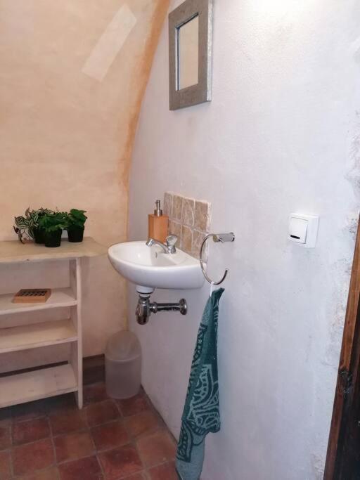 Holiday home La Maison D'helene & Antoine A Xii Siecle Bonnieux